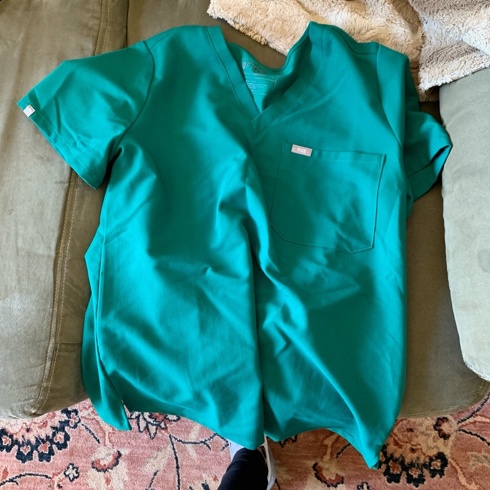 Figs hunter green color scrub set